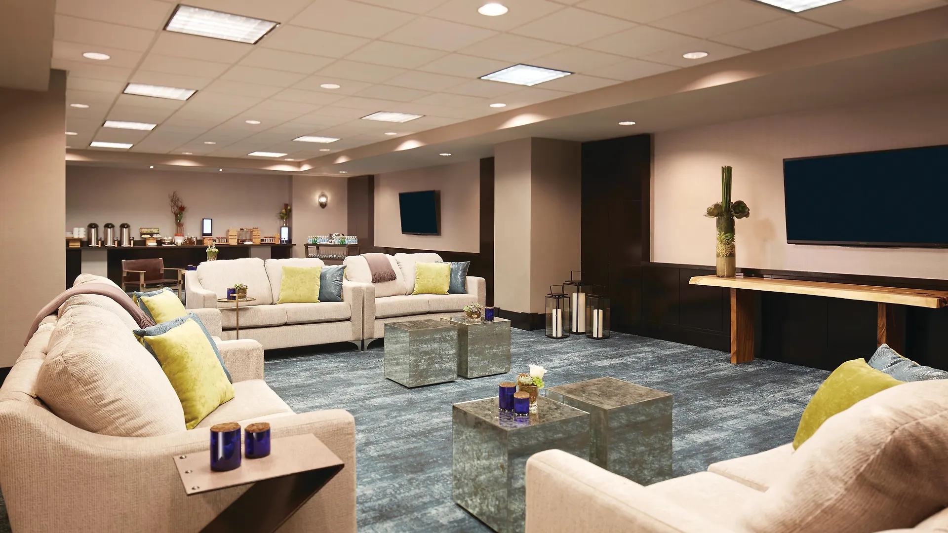 Resort The W Las Vegas At Mandalay Bay By Suiteness