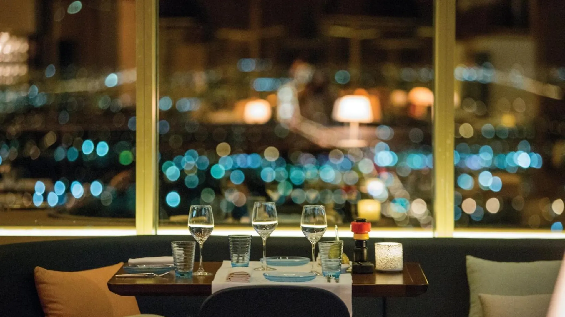 Resort The W Las Vegas At Mandalay Bay By Suiteness