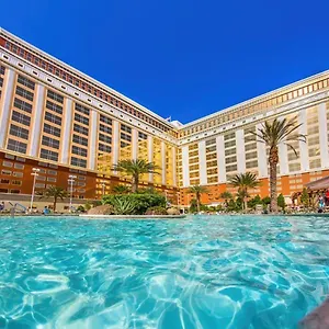 Курортный комплекс South Point Casino-spa
