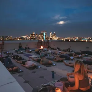  Holiday home Skyline Blue Modern Loft - Zuni Lofts United States