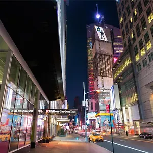 Hilton Garden - Times Square 3* Нью-Йорк