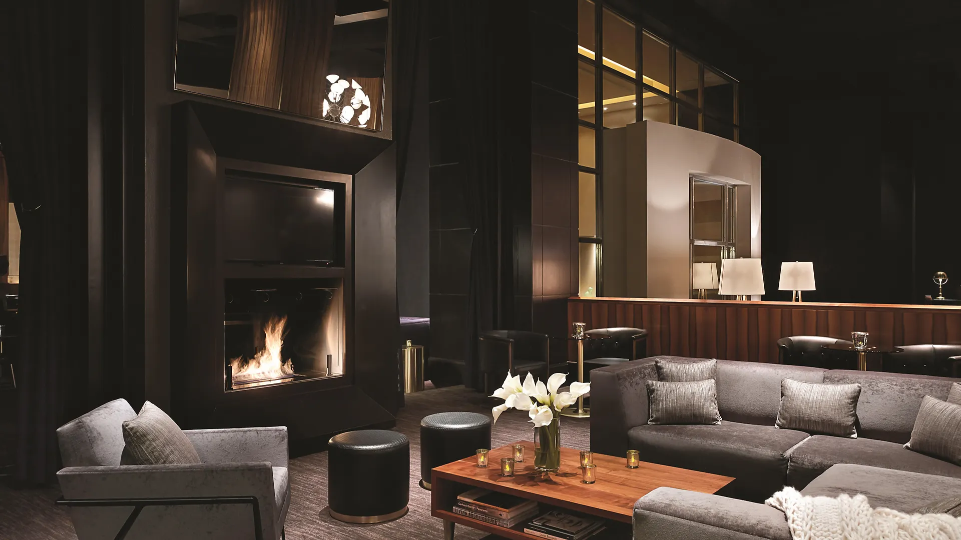 The W Las Vegas At Mandalay Bay By Suiteness Resort